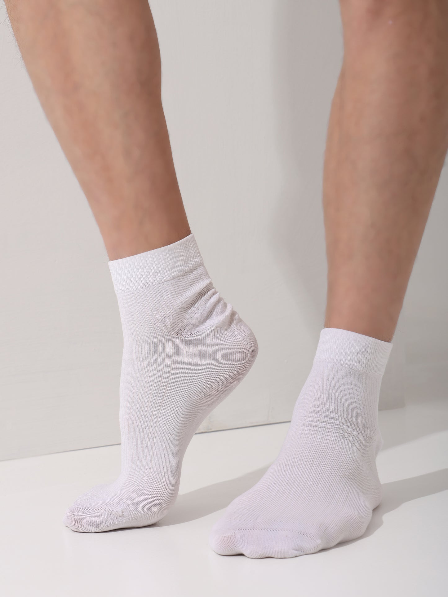 Naturefab Men's Bamboo Ankle Length socks White (Pack of 3)