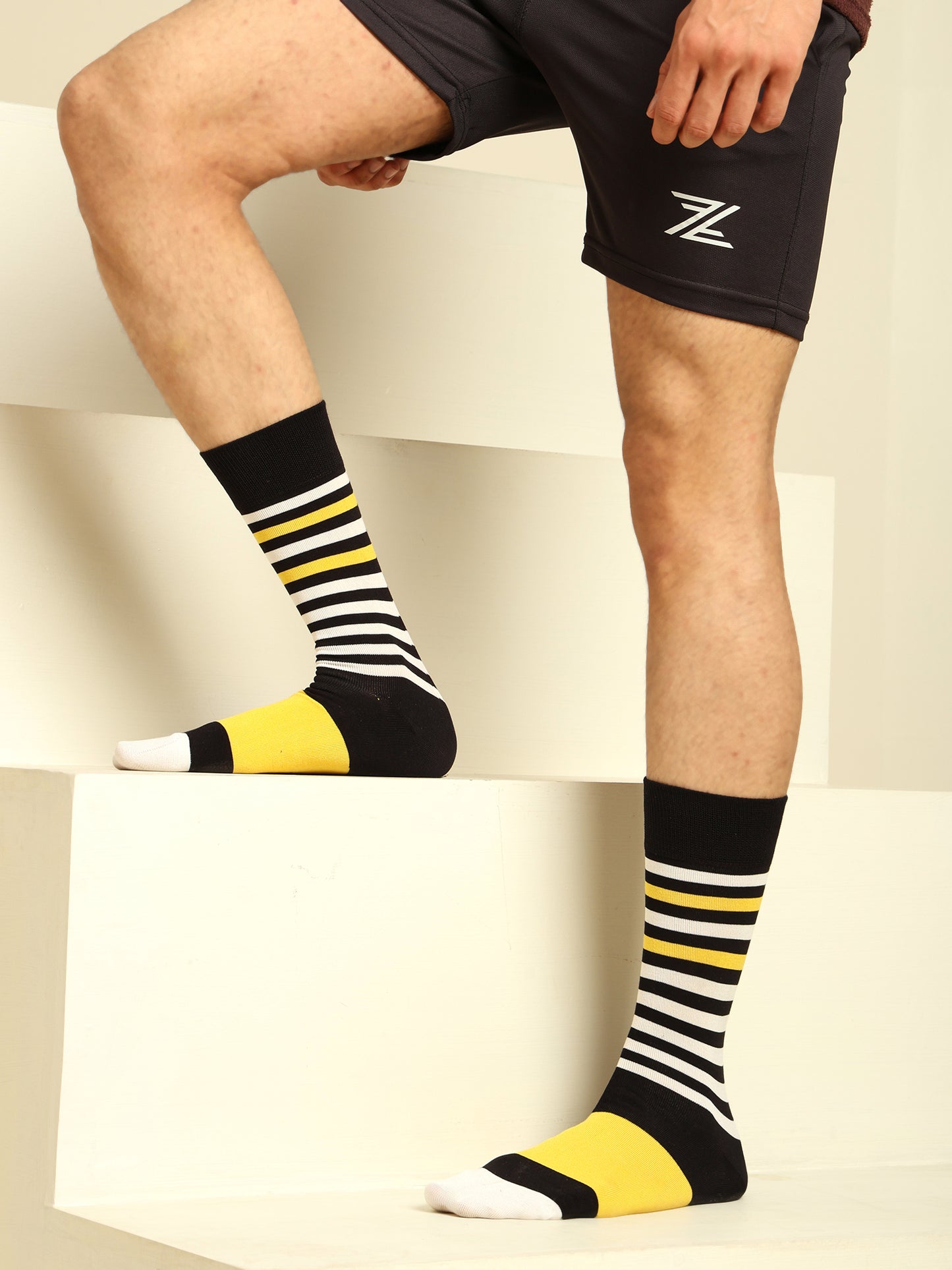 Naturefab Men's Bamboo Full Length socks Yellow White Stripes