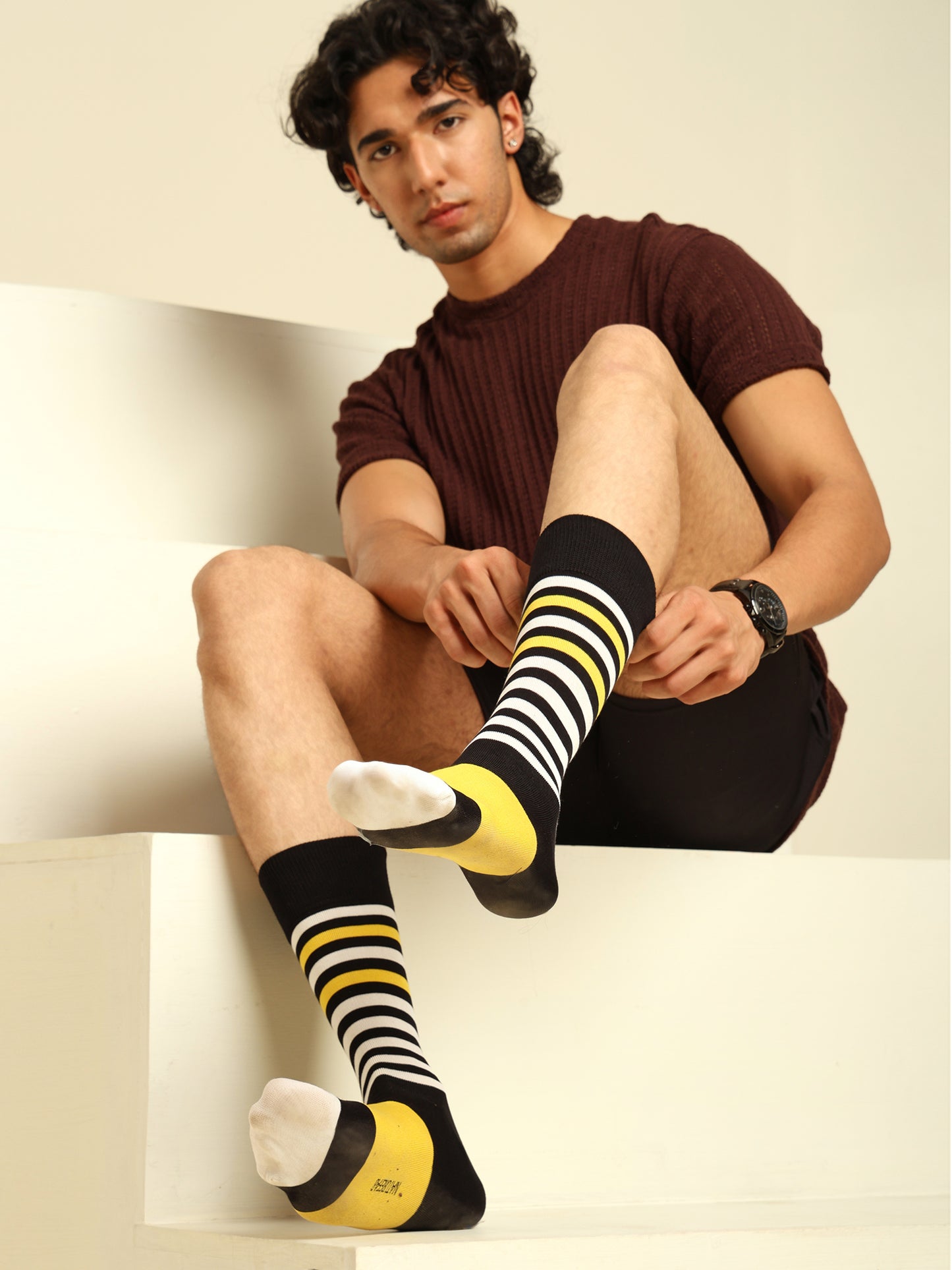 Naturefab Men's Bamboo Full Length socks Yellow White Stripes